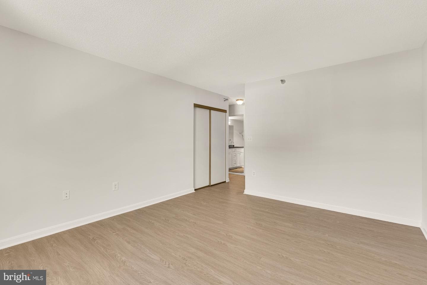 14805 Pennfield Circle #309 photo 19