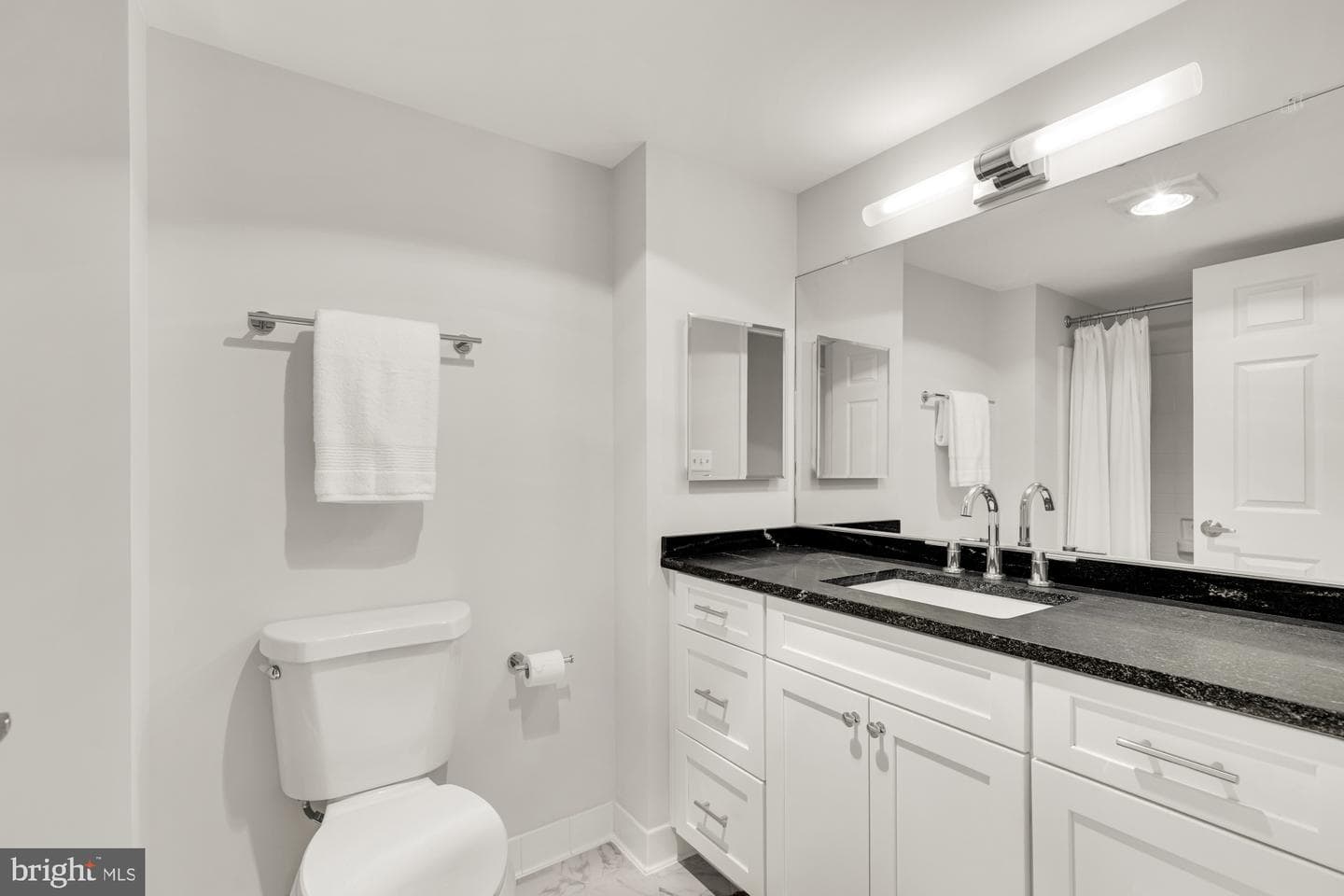 14805 Pennfield Circle #309 photo 26