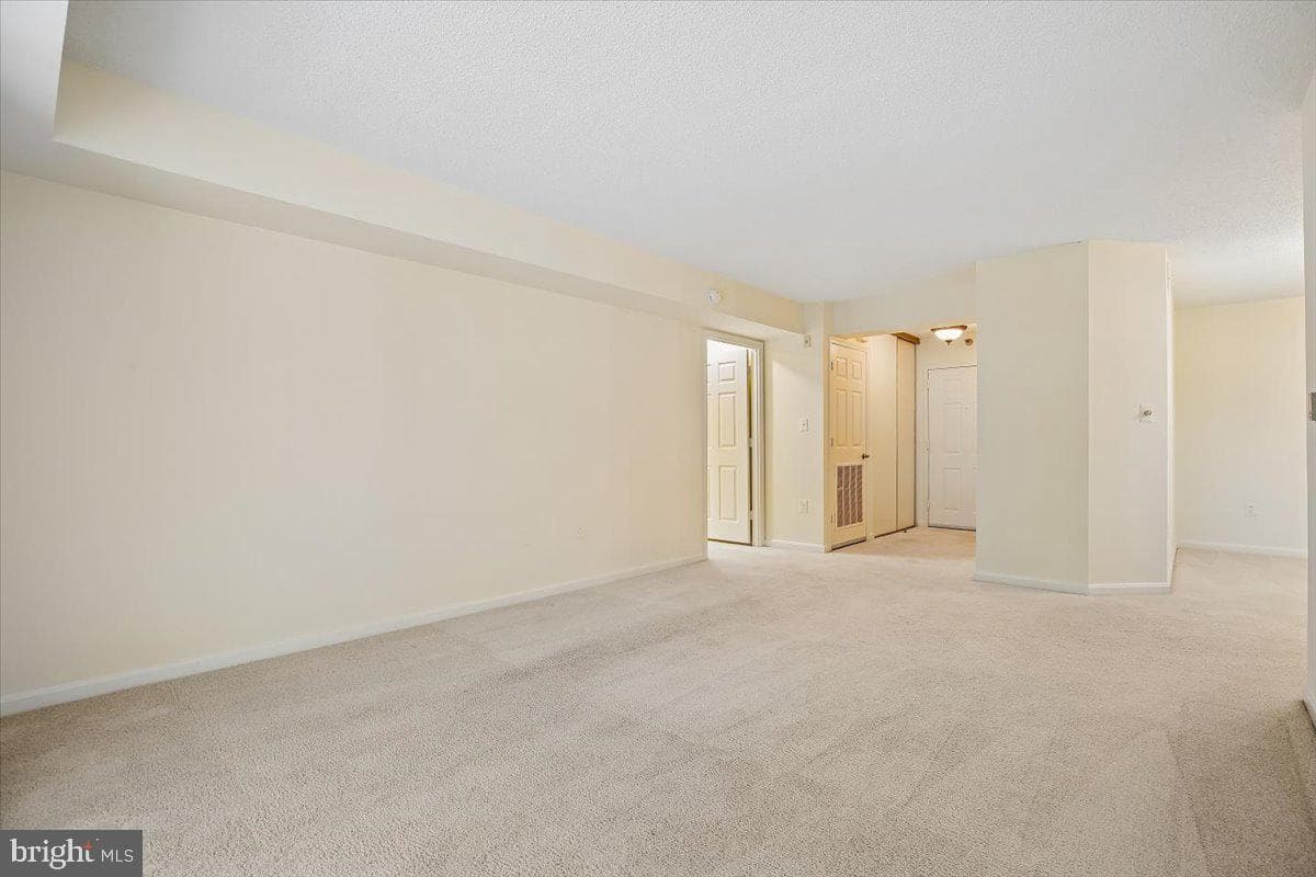14809 Pennfield Circle #314 photo 11