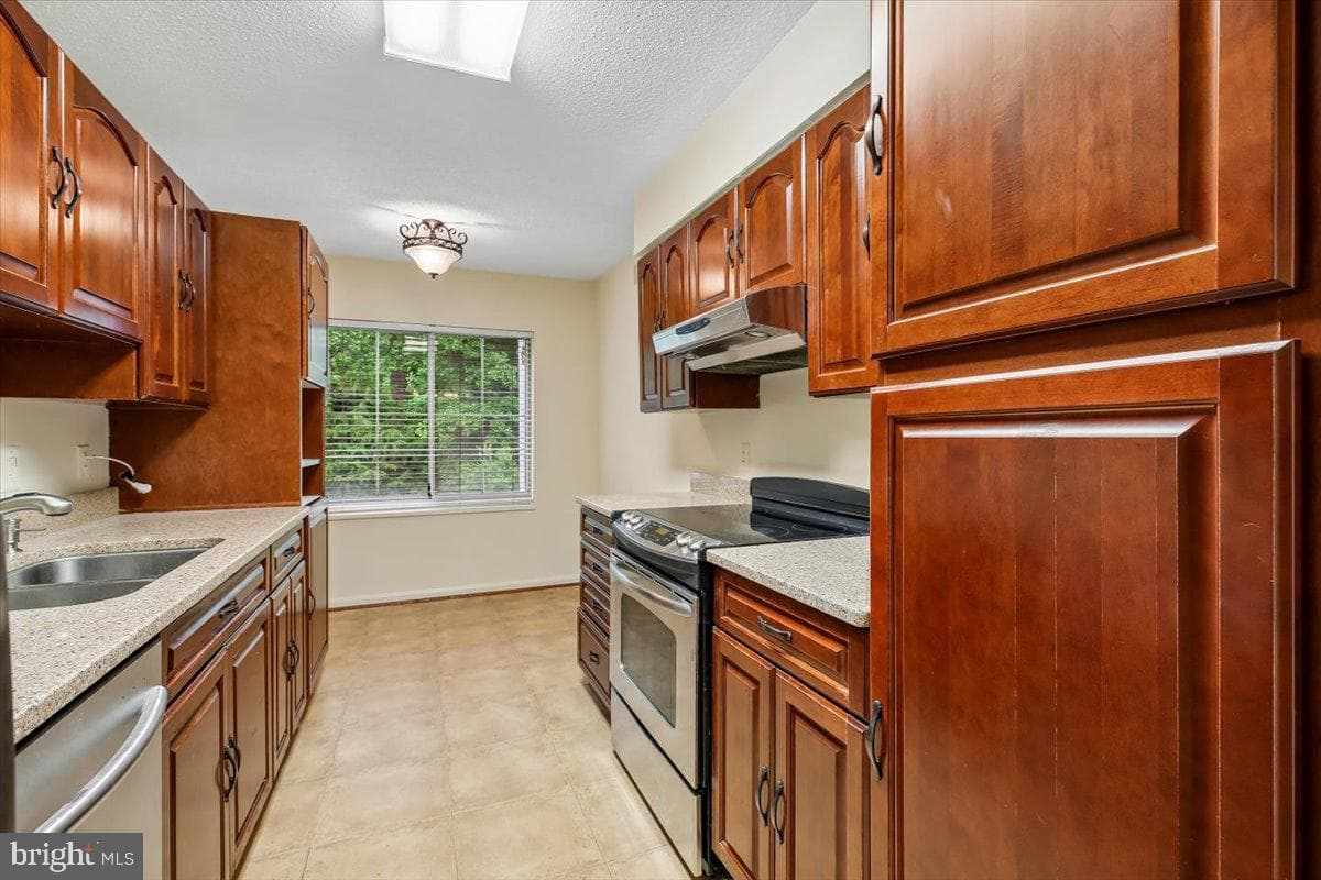 14809 Pennfield Circle #314 photo 18