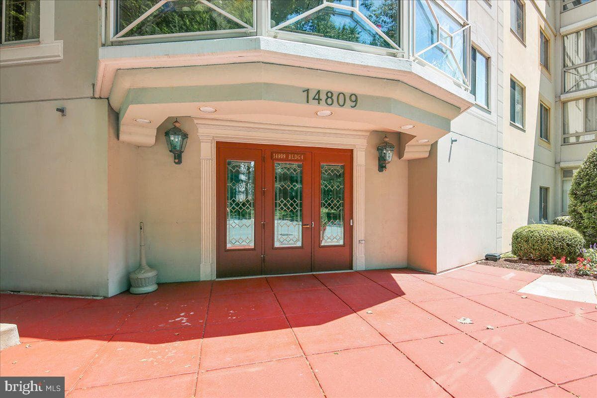 14809 Pennfield Circle #314 photo 3