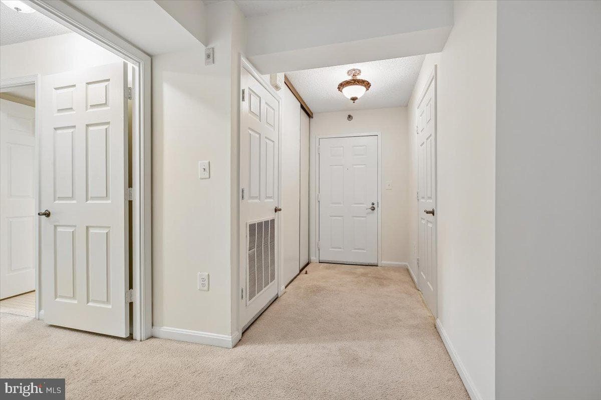 14809 Pennfield Circle #314 photo 8