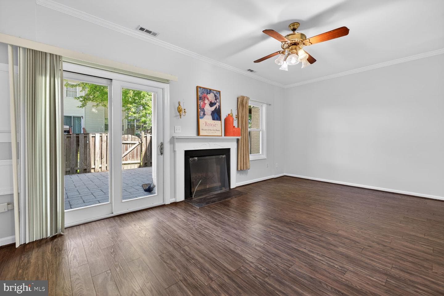 805 Bayridge Drive photo 16