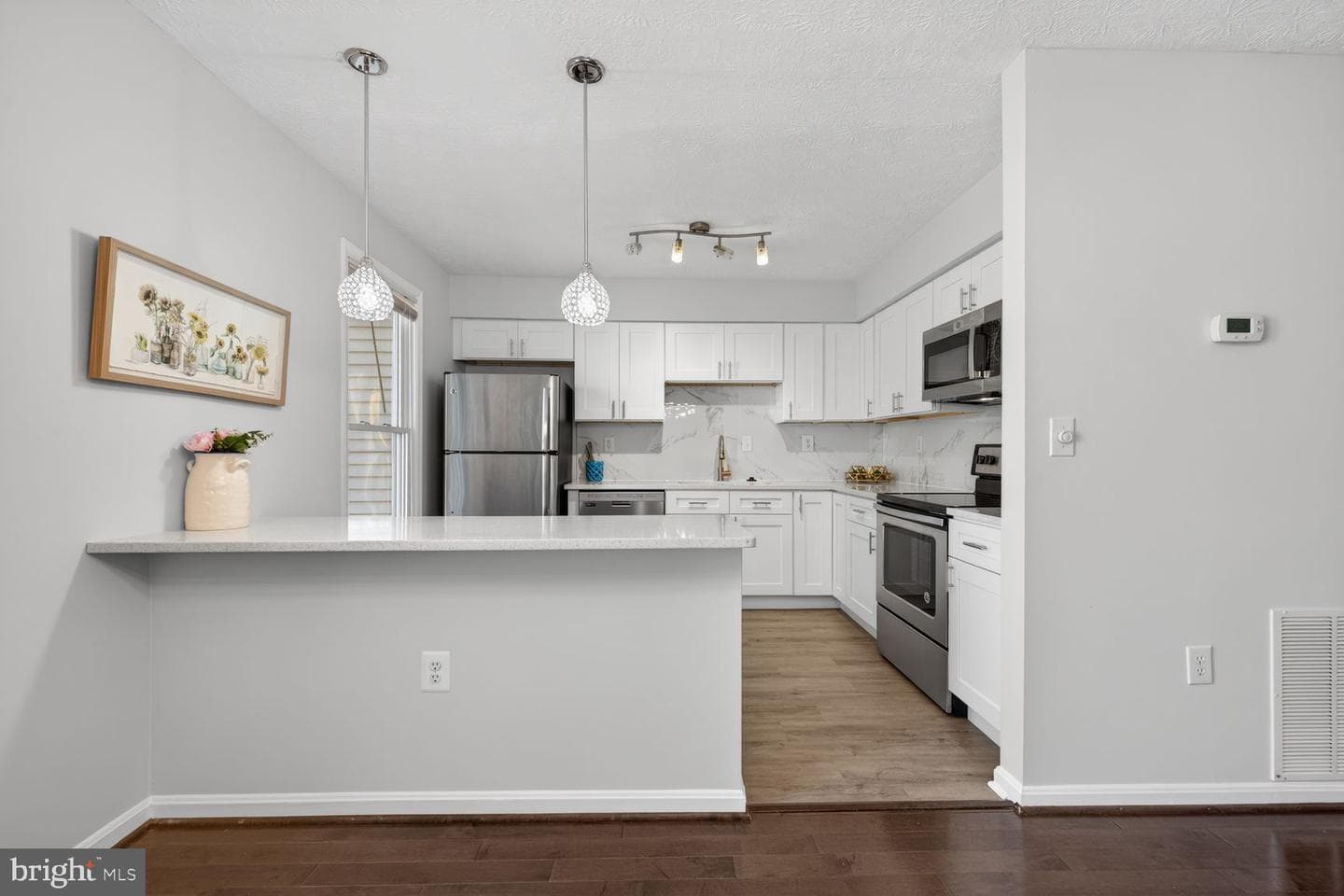 805 Bayridge Drive photo 5