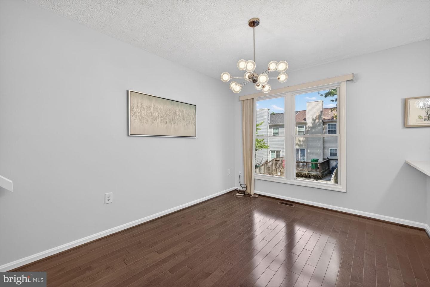 805 Bayridge Drive photo 7