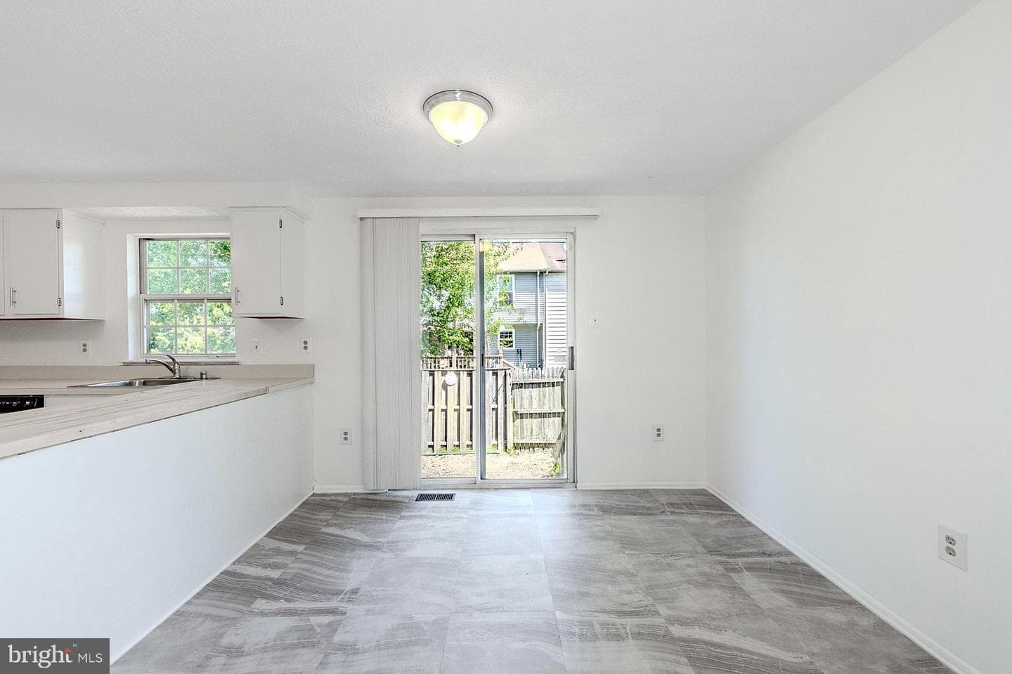 18313 Ivy Oak Terrace photo 10