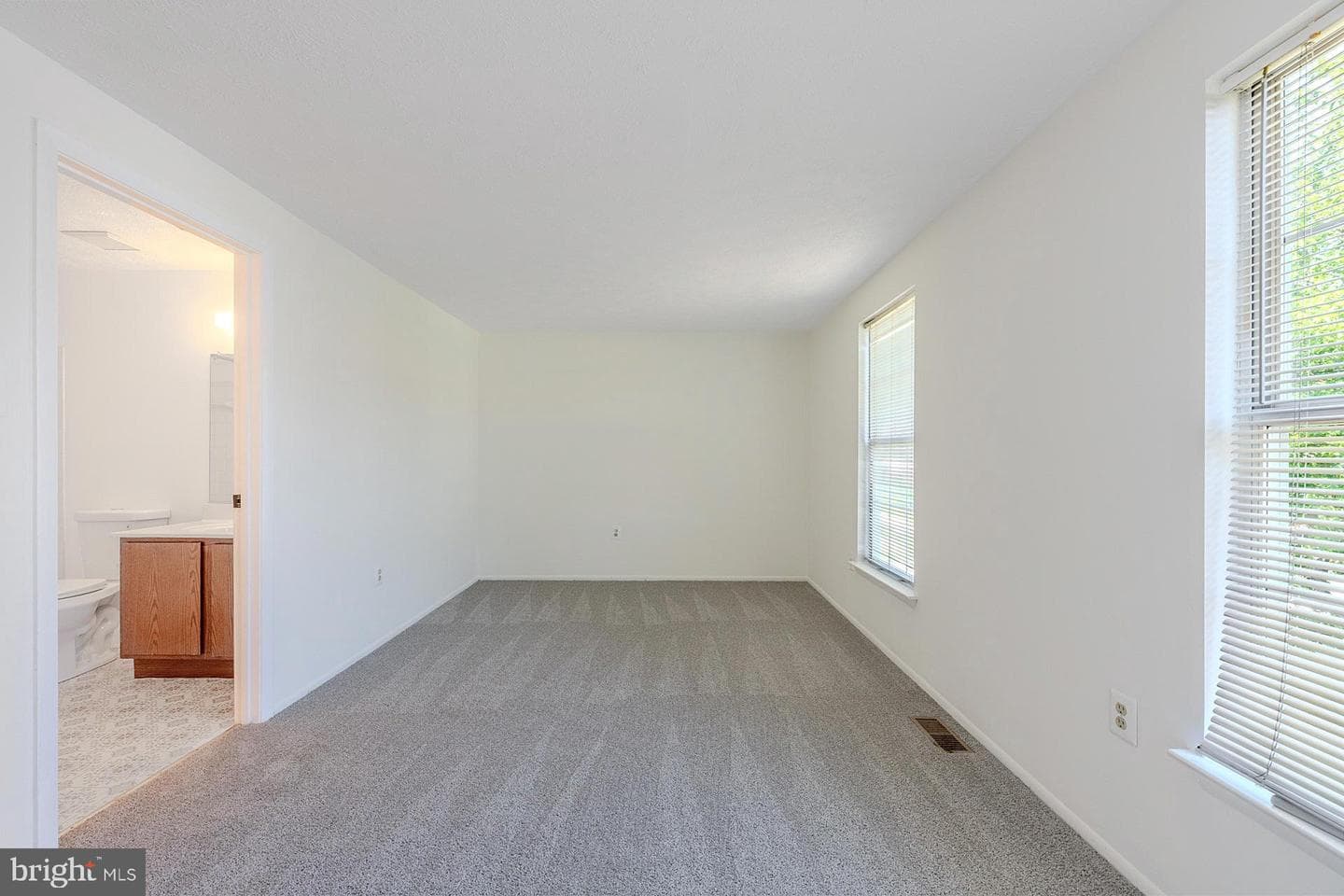 18313 Ivy Oak Terrace photo 16