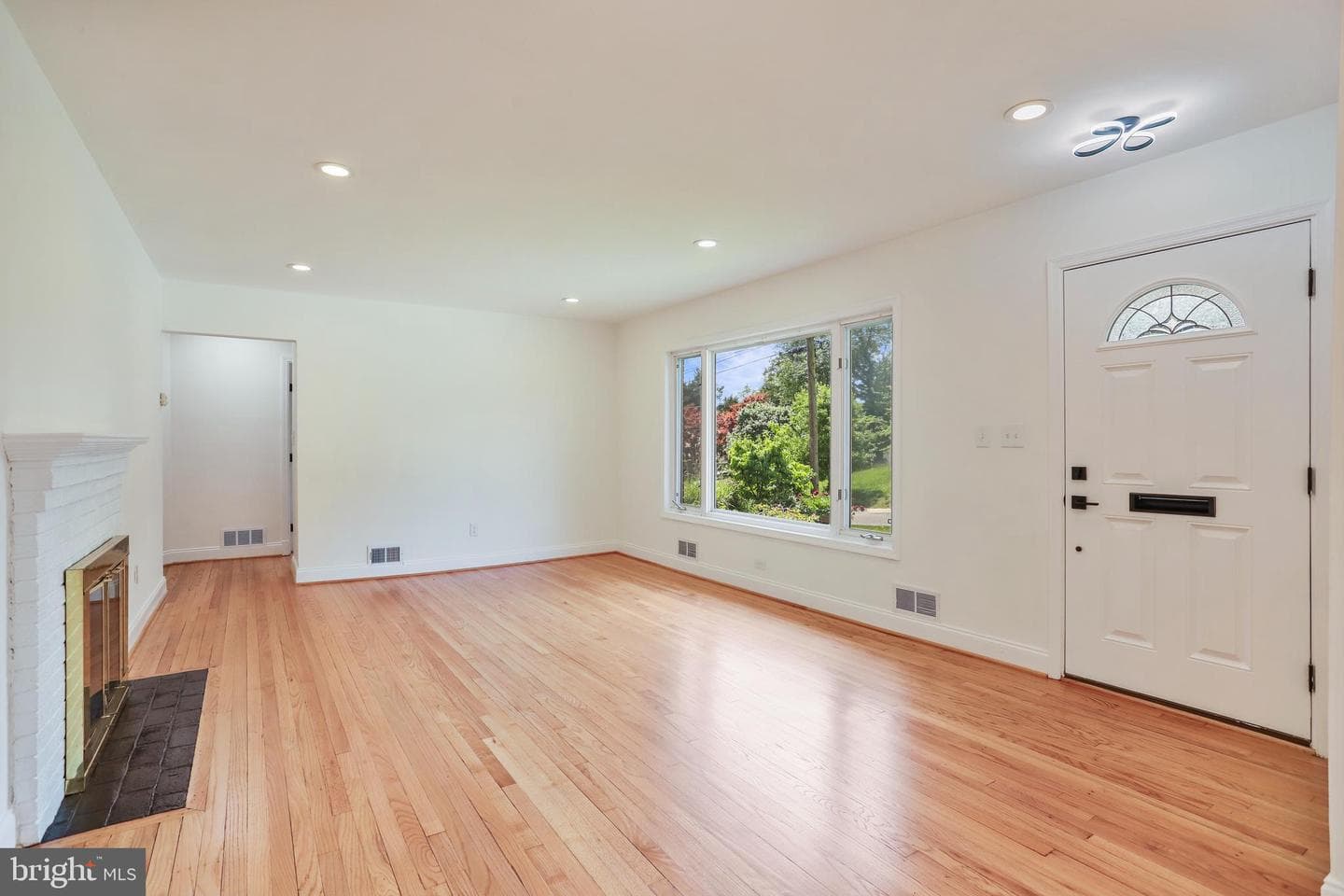 8417 Farrell Drive photo 8