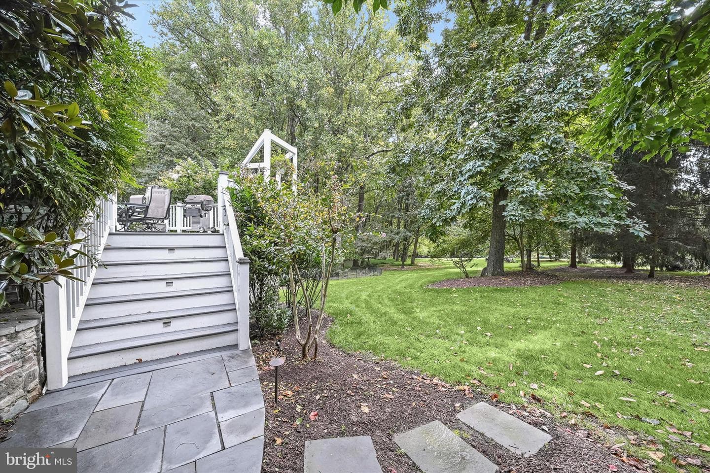 20521 Riggs Hill Way photo 8