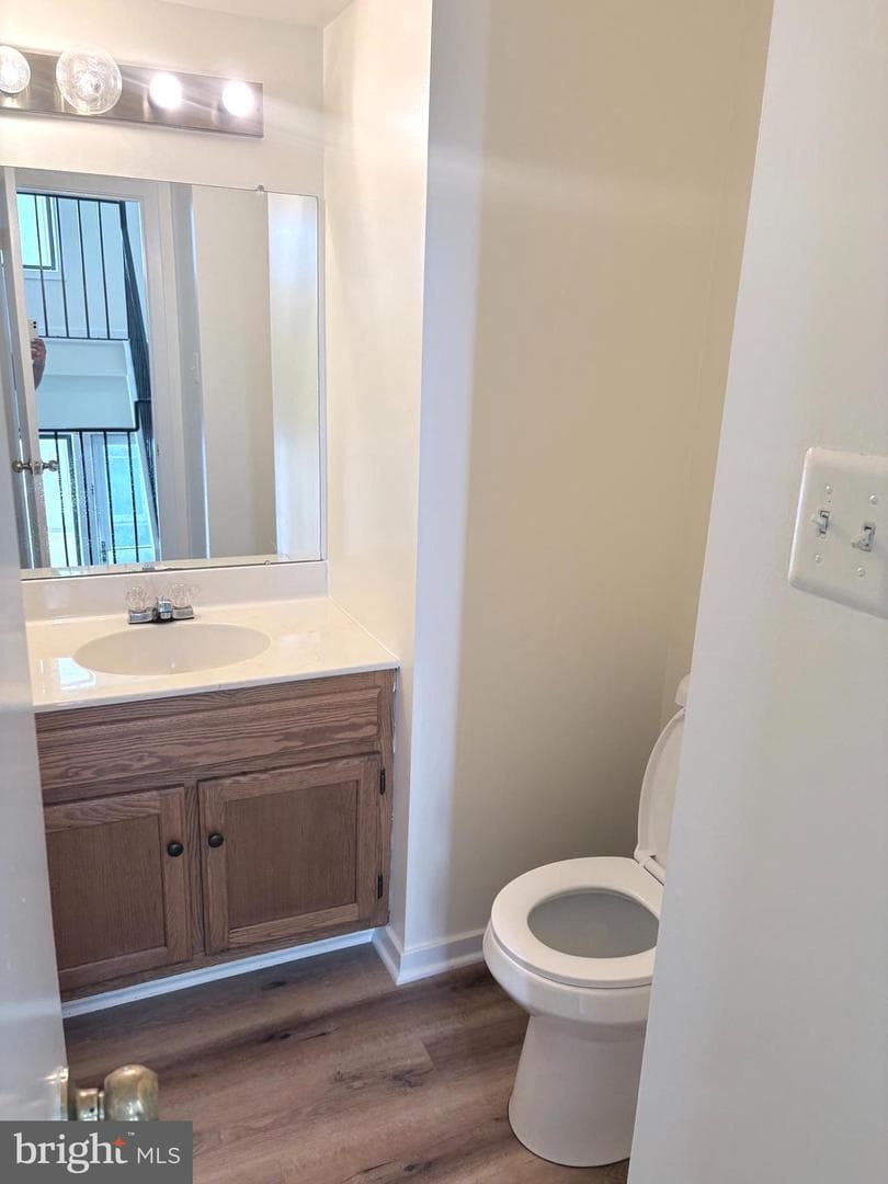 9711 Lake Shore Drive photo 7