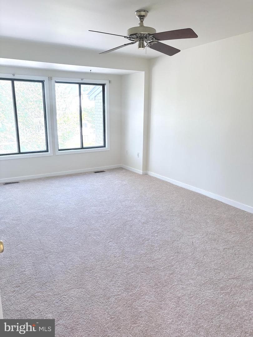 9711 Lake Shore Drive photo 9