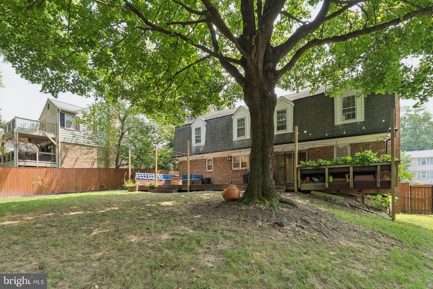 9712 Hill Street photo 38
