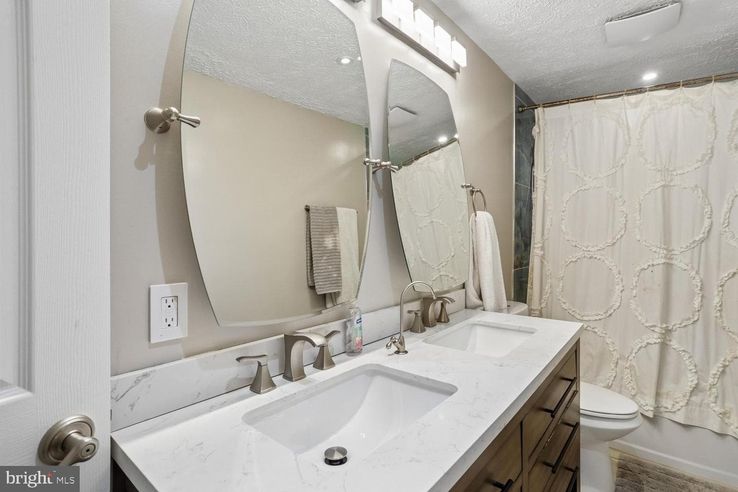 18808 Cross Country Lane photo 35
