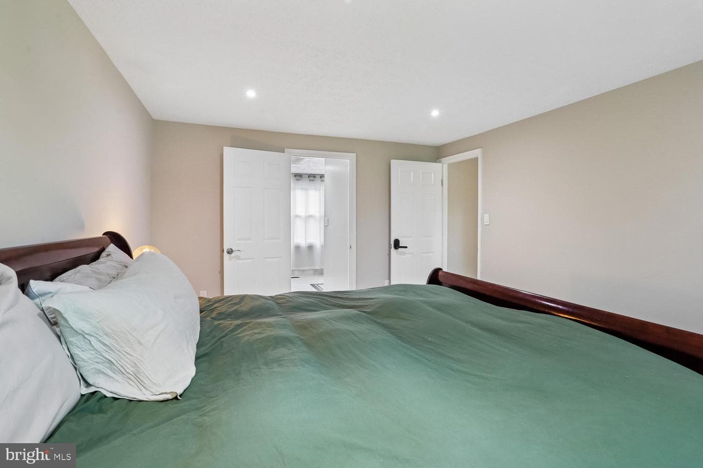 18808 Cross Country Lane photo 43