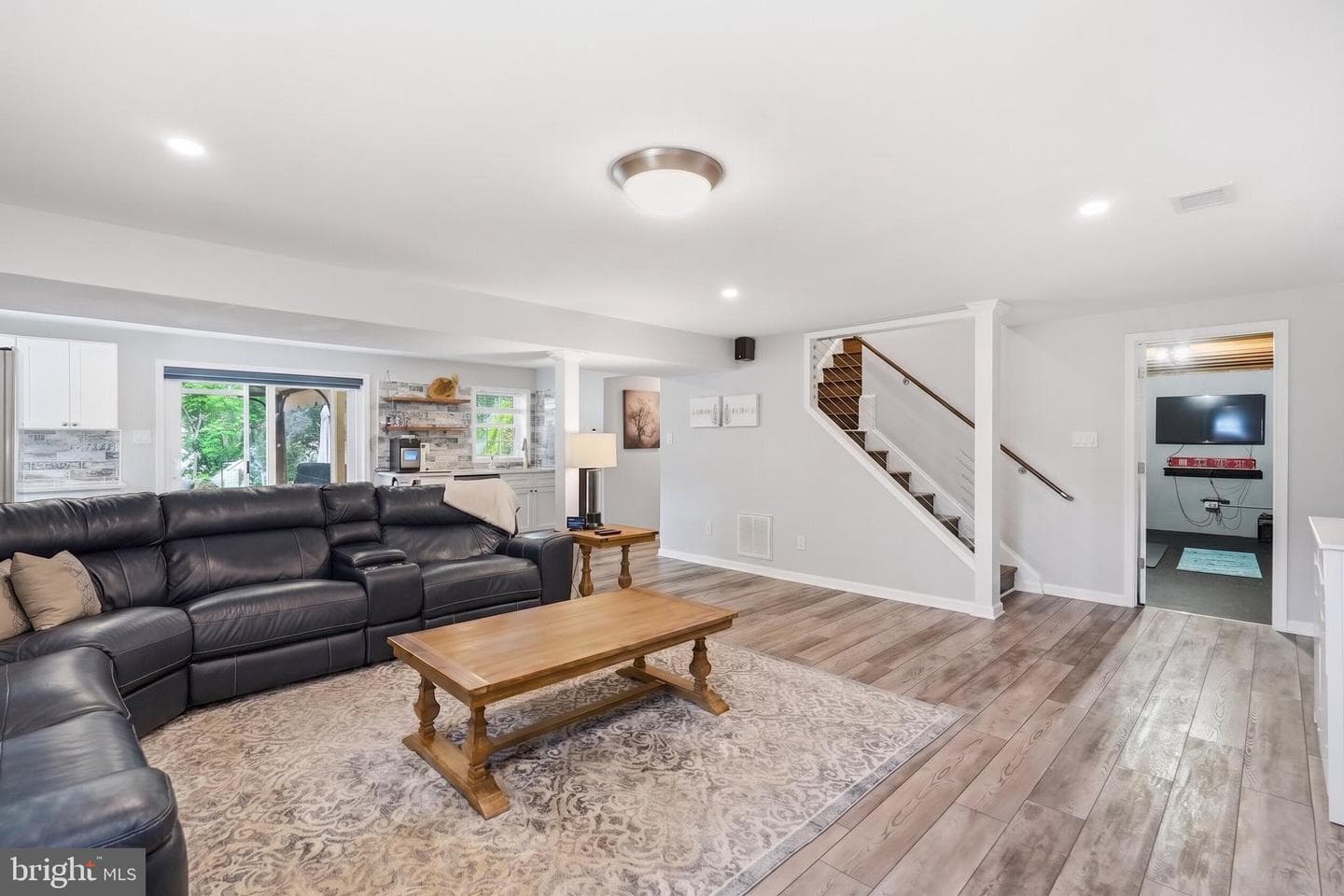 4716 Hornbeam Drive photo 29