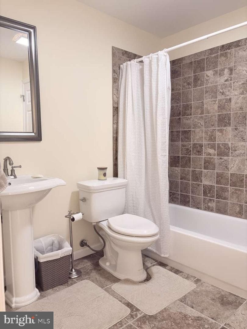14514 Bubbling Spring Road photo 24