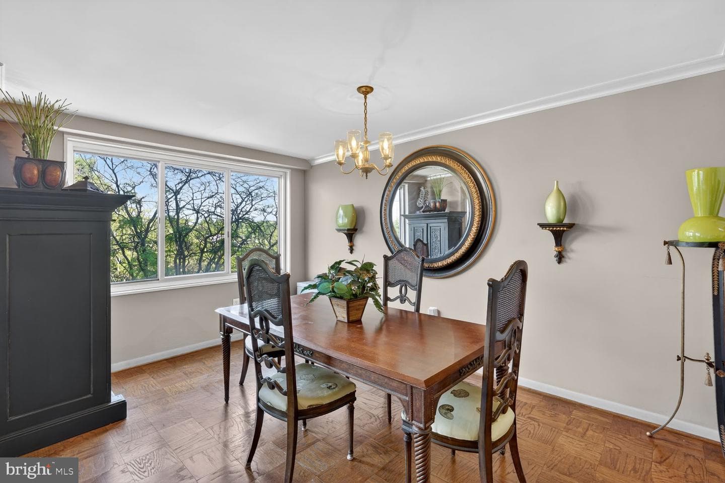 10201 Grosvenor Place #720 photo 8