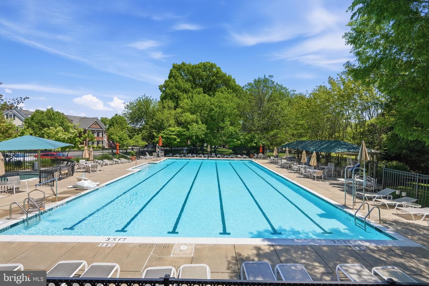 214 Fallsgrove Boulevard #12 photo 38