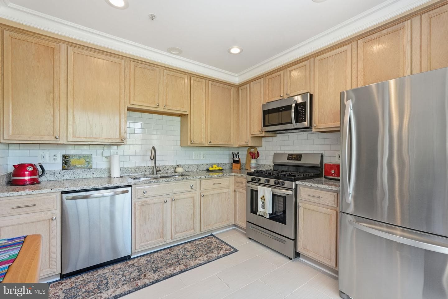 214 Fallsgrove Boulevard #12 photo 5