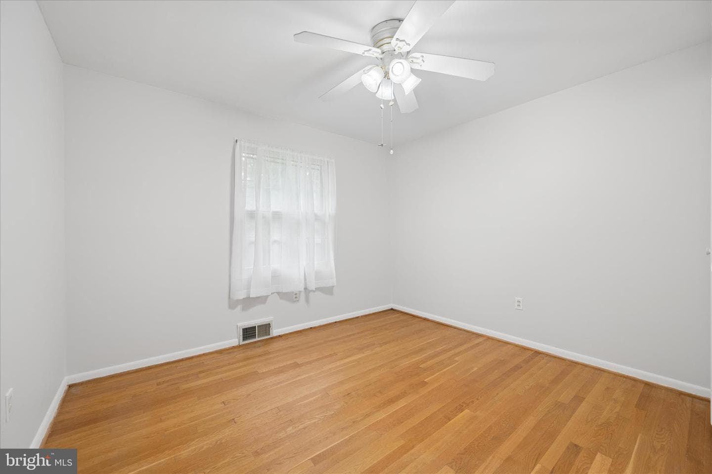 4514 Morgal Street photo 32