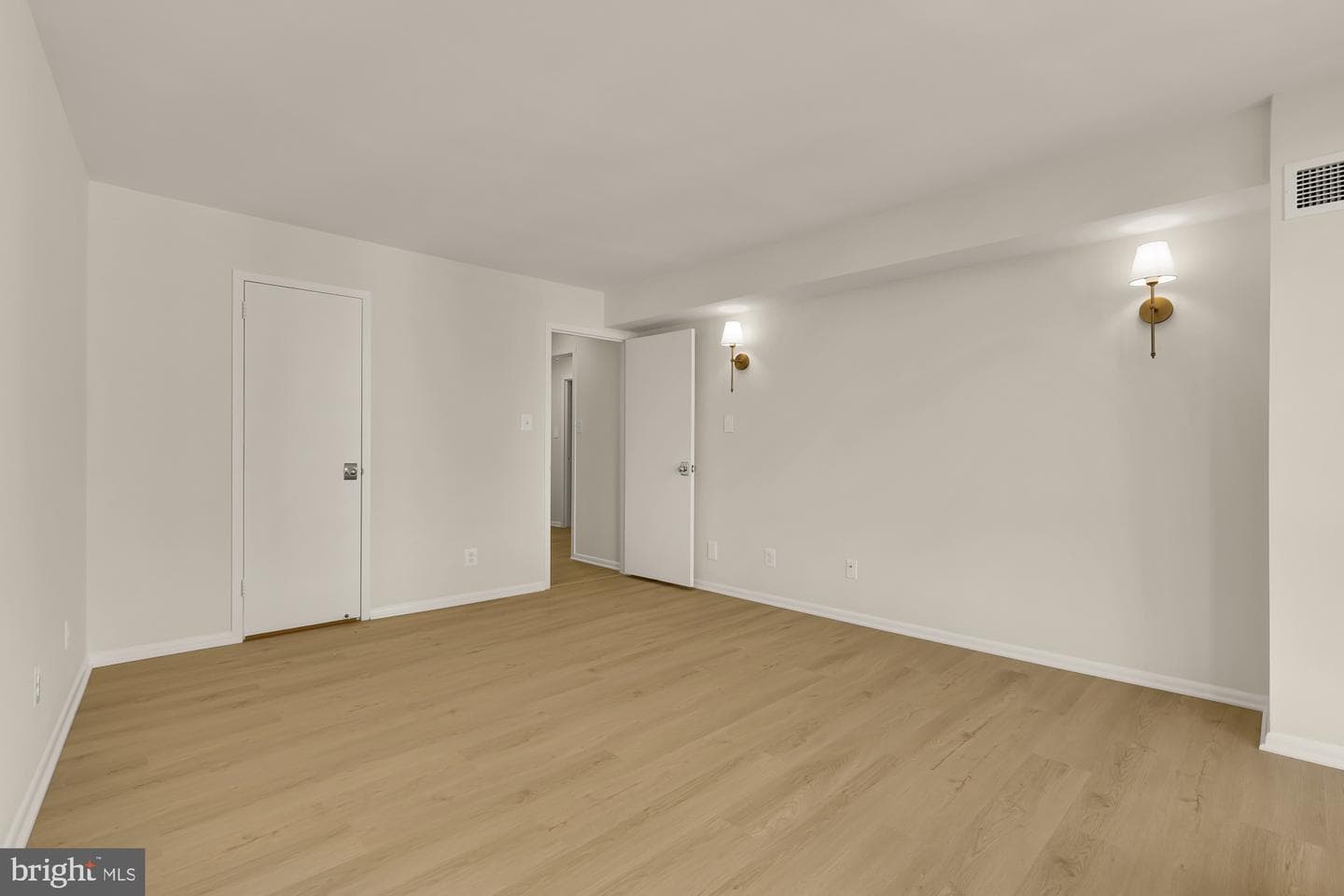 4620 N Park Avenue #1211e photo 14