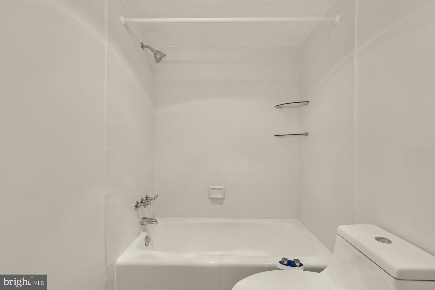 4620 N Park Avenue #1211e photo 18