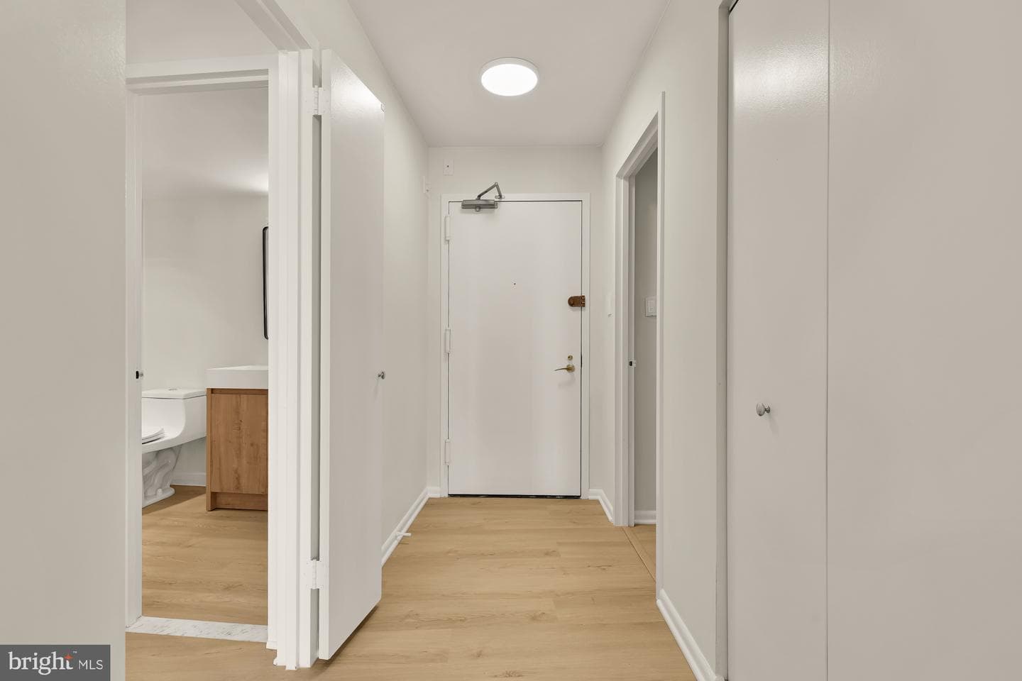 4620 N Park Avenue #1211e photo 2