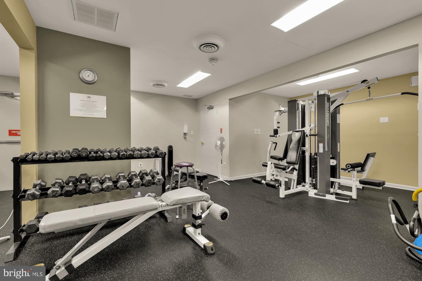 4620 N Park Avenue #1211e photo 29