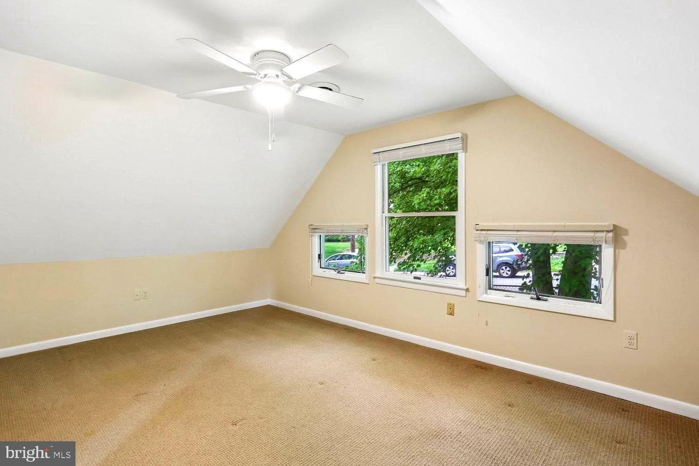 5915 Halsey Road photo 32