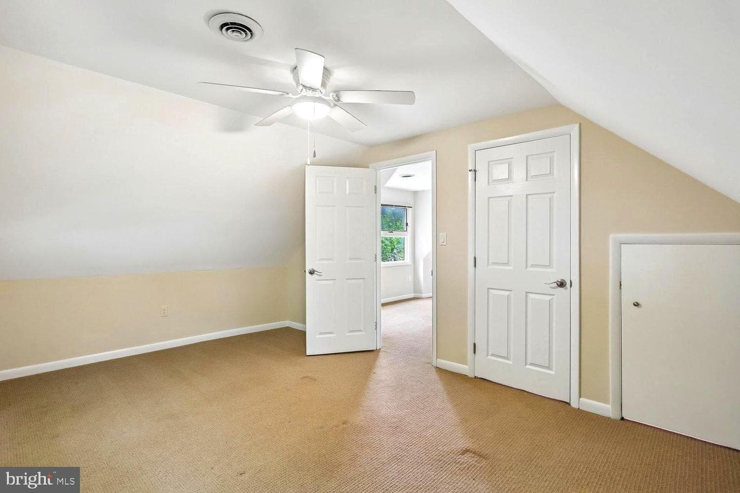 5915 Halsey Road photo 33