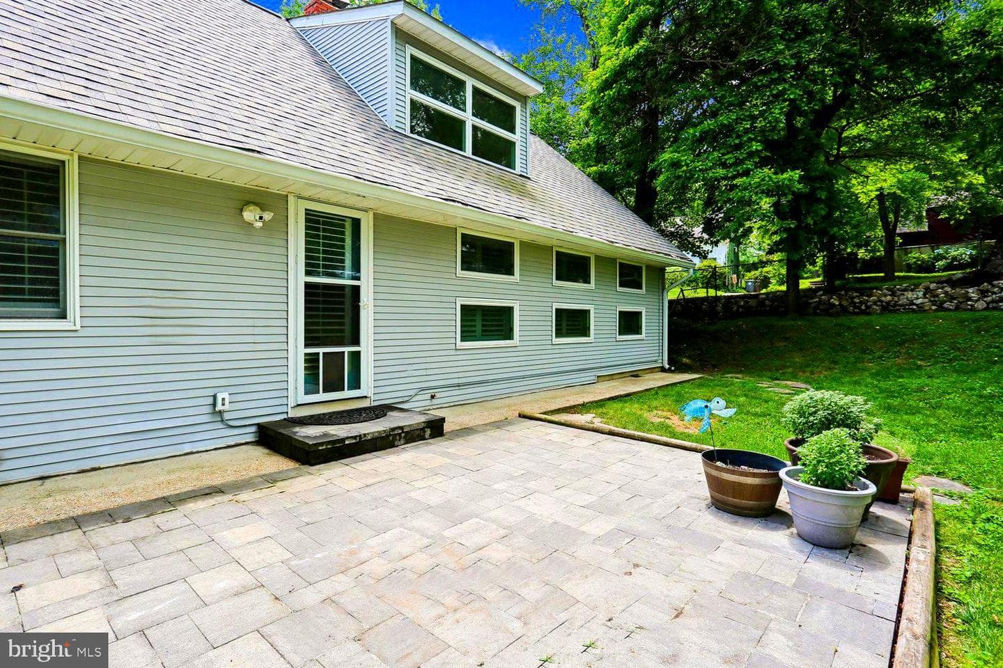 5915 Halsey Road photo 40