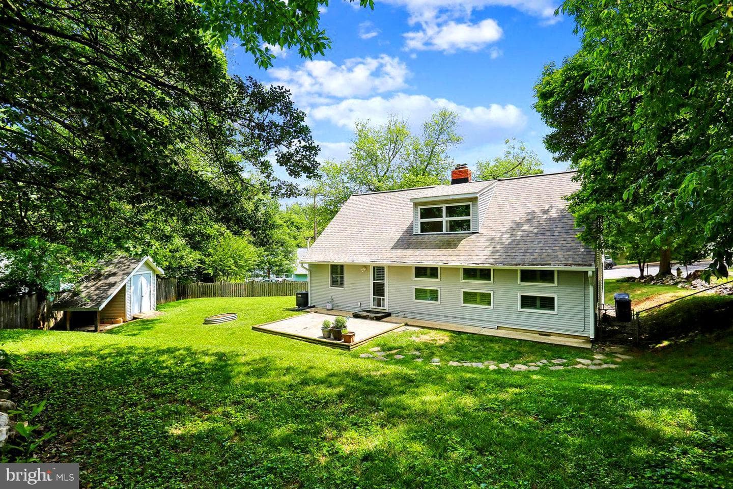 5915 Halsey Road photo 41