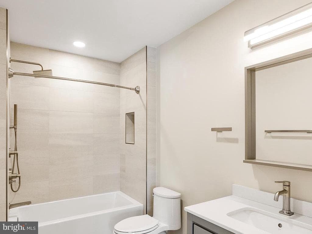 3706 Spring Street photo 49