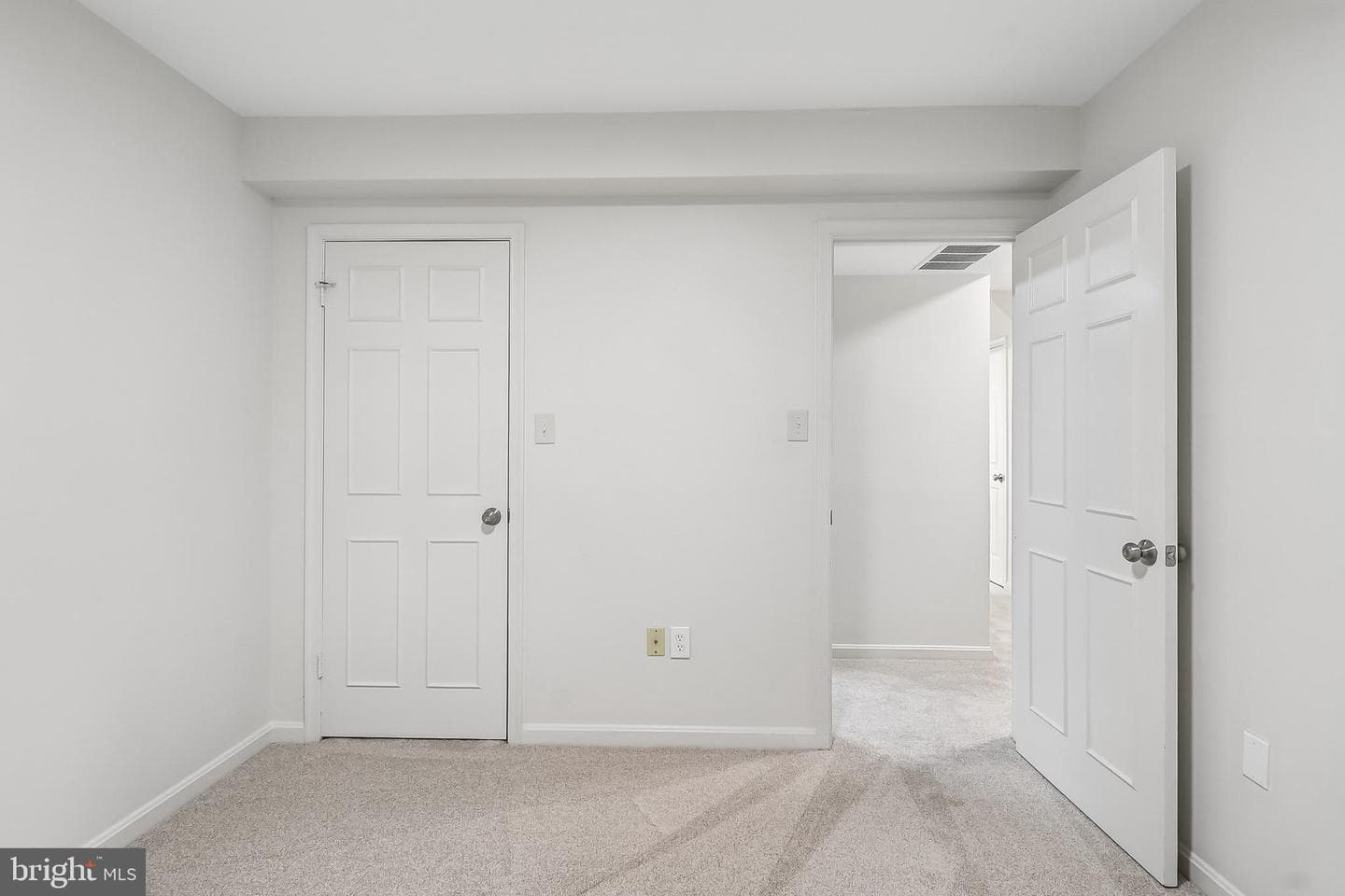 10617 Pine Haven Terrace photo 44