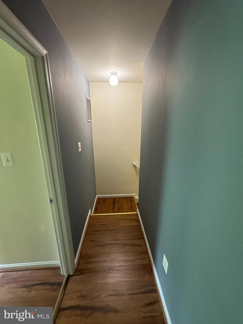 10470 Damascus Park Ln photo 16