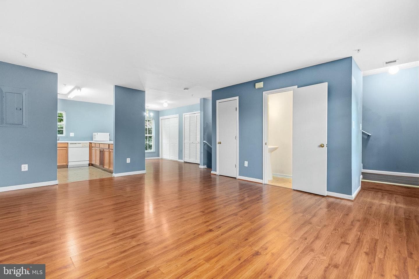 10470 Damascus Park Ln photo 7