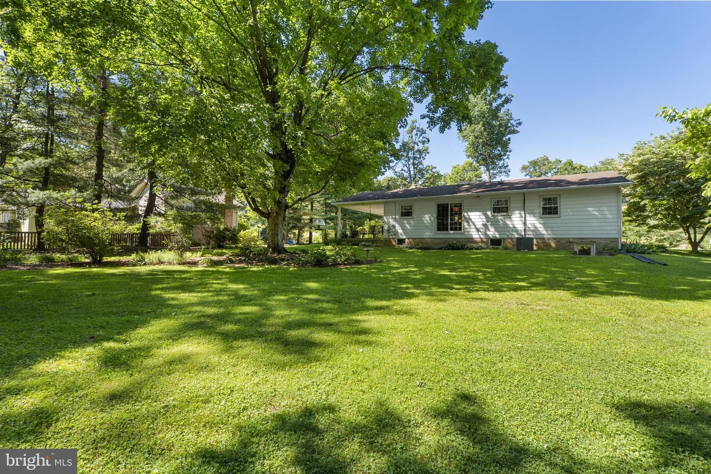 22809 Clarkbrooke Drive photo 24