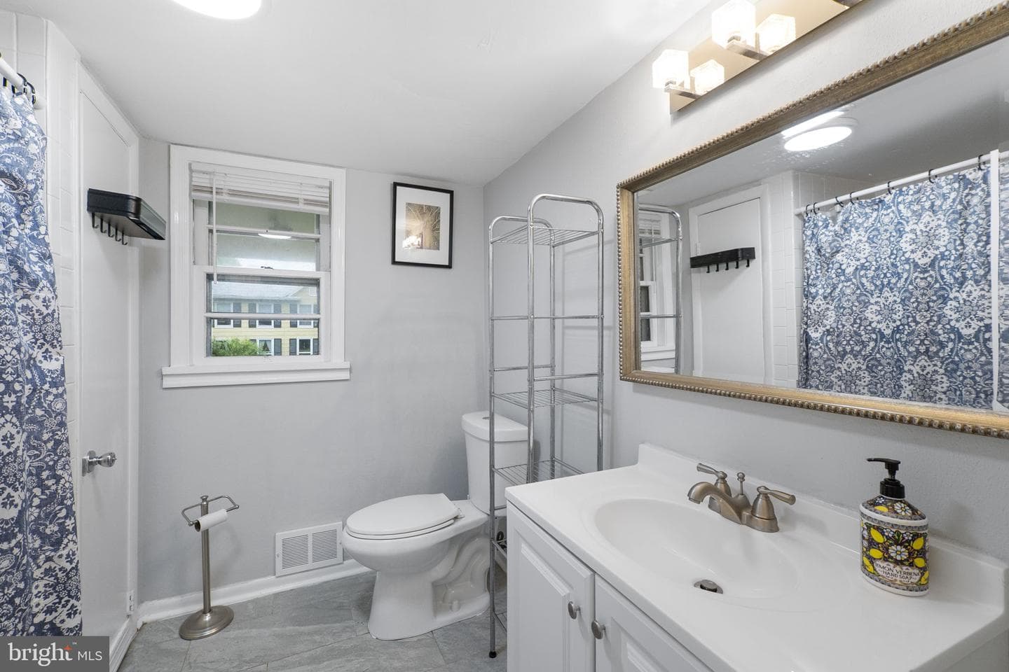 26001 Frederick Road photo 14