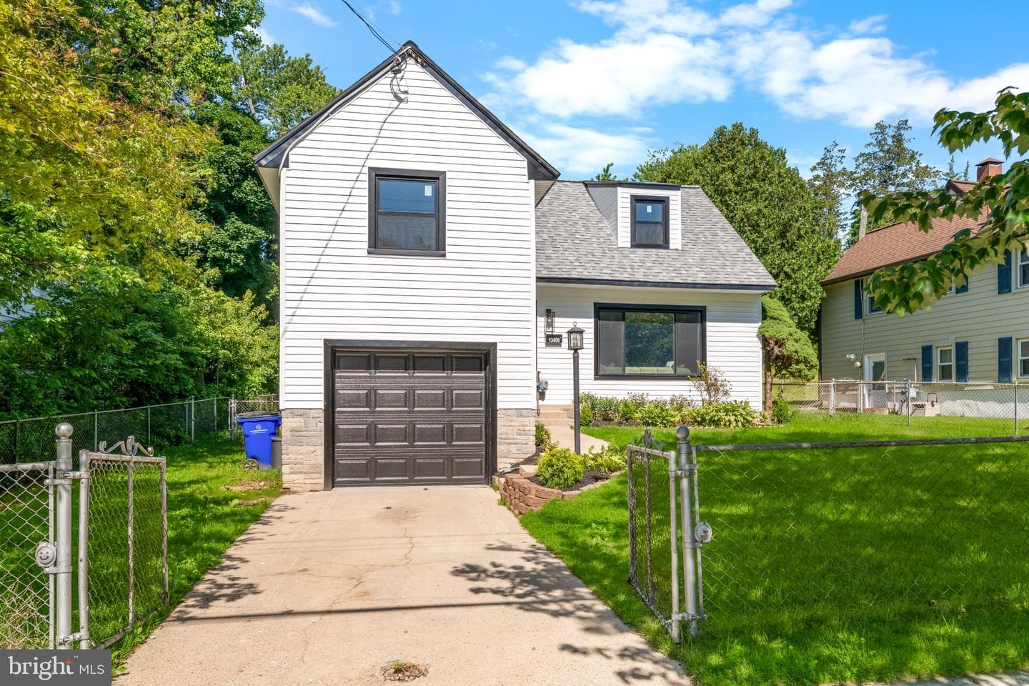 13406 Parkland Drive, Rockville