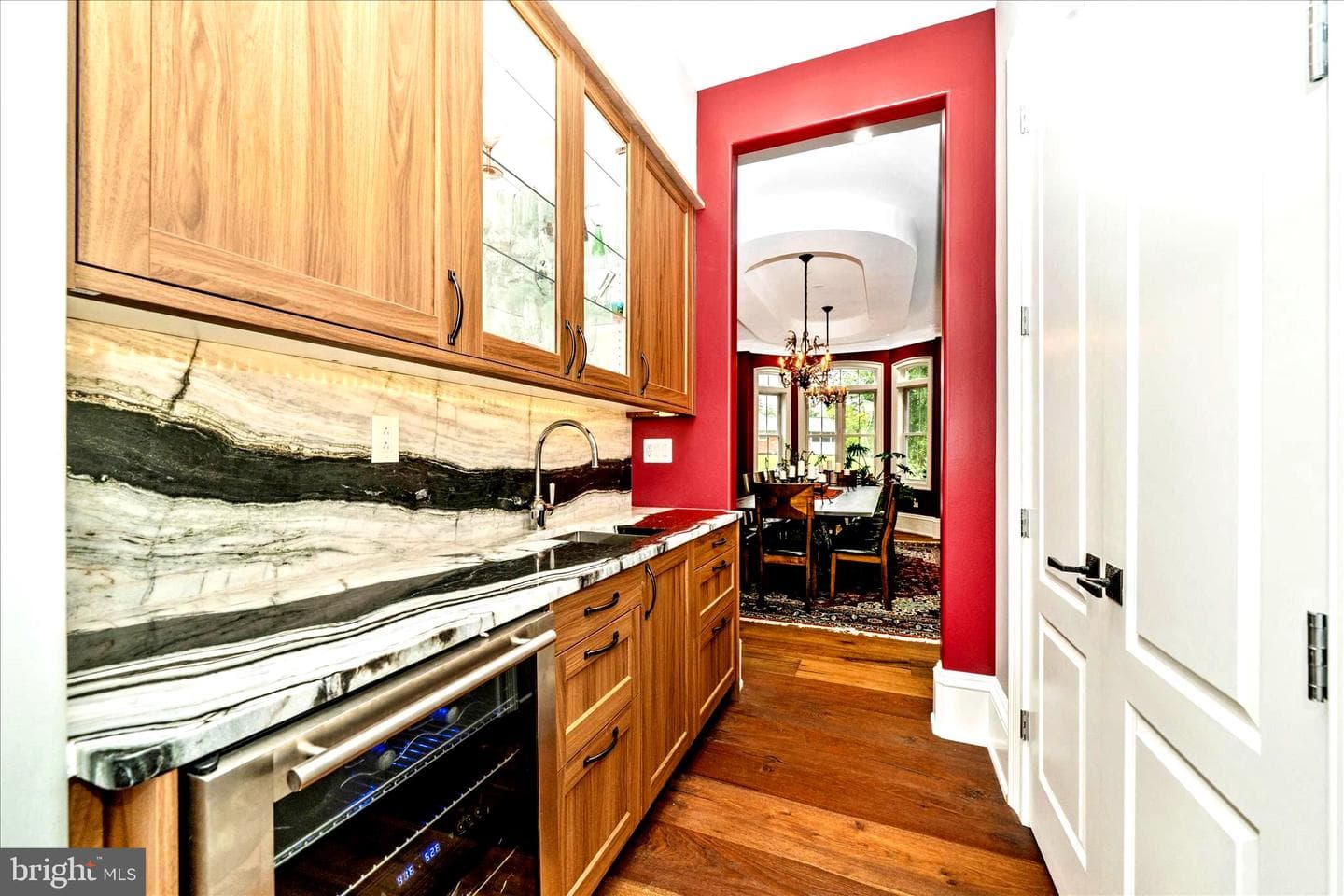 10221 Tyburn Terrace photo 12