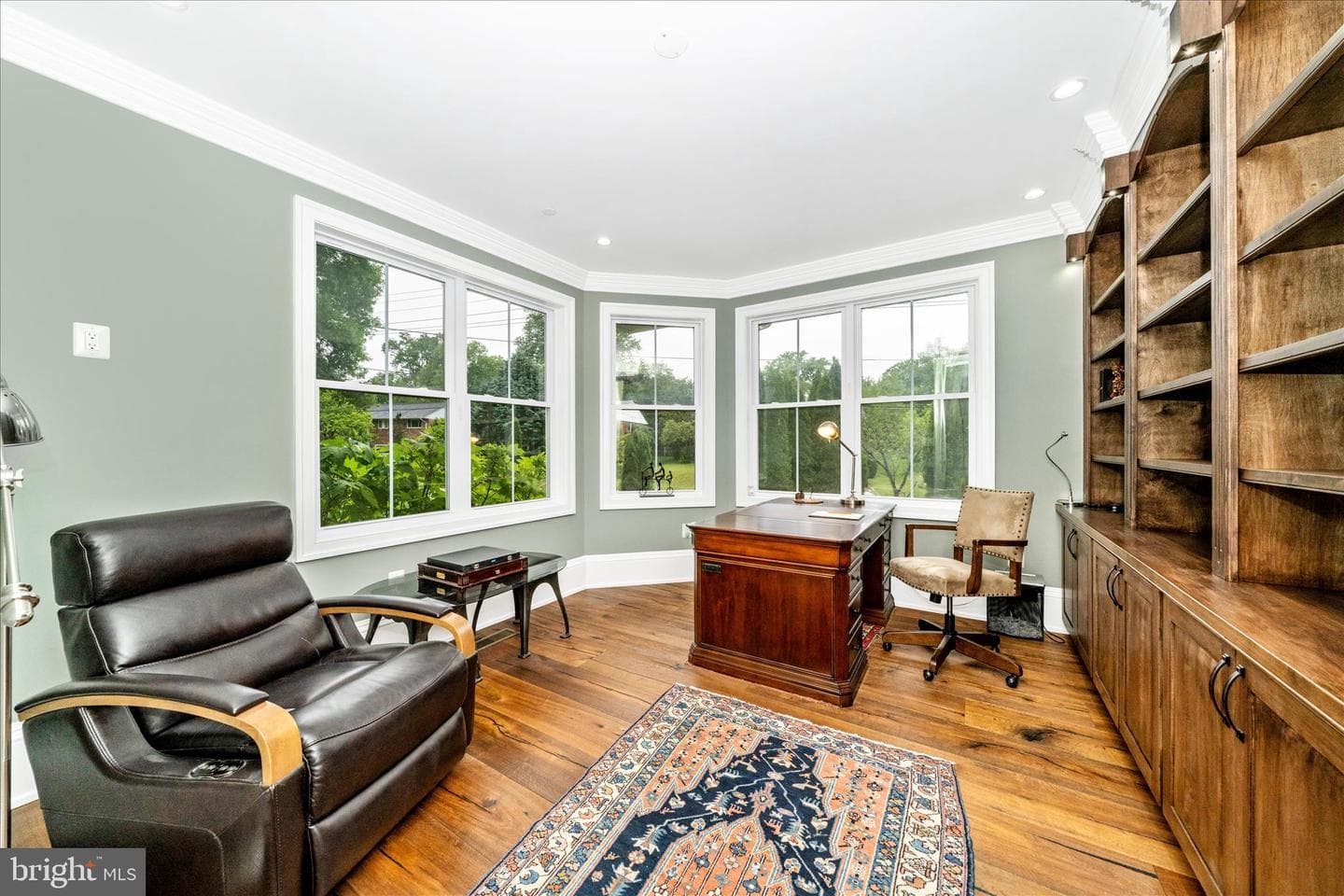 10221 Tyburn Terrace photo 33