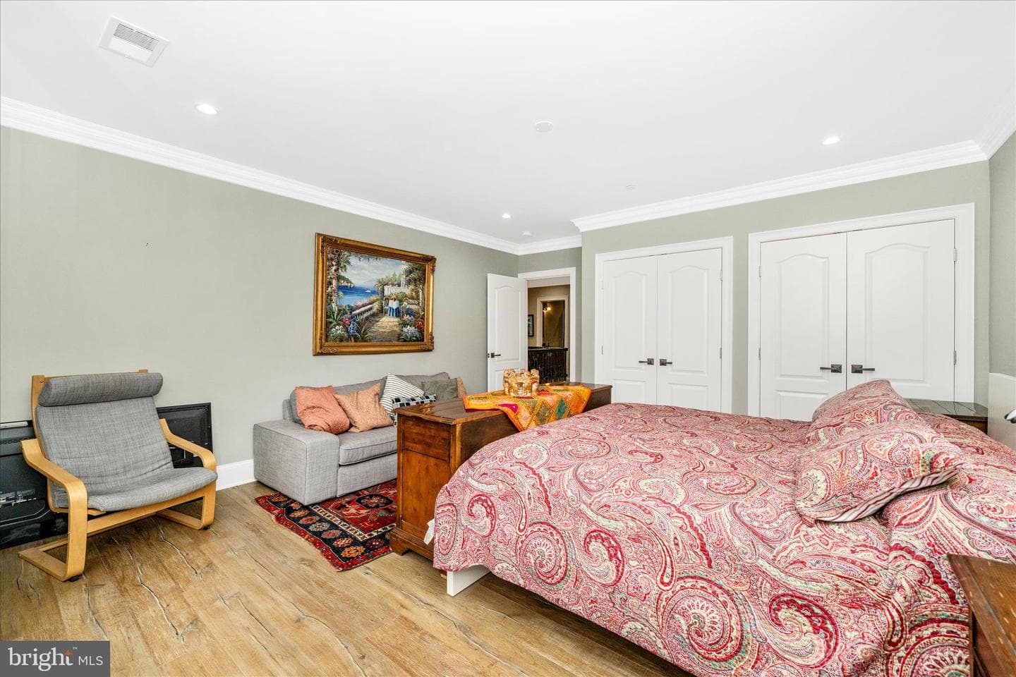 10221 Tyburn Terrace photo 54