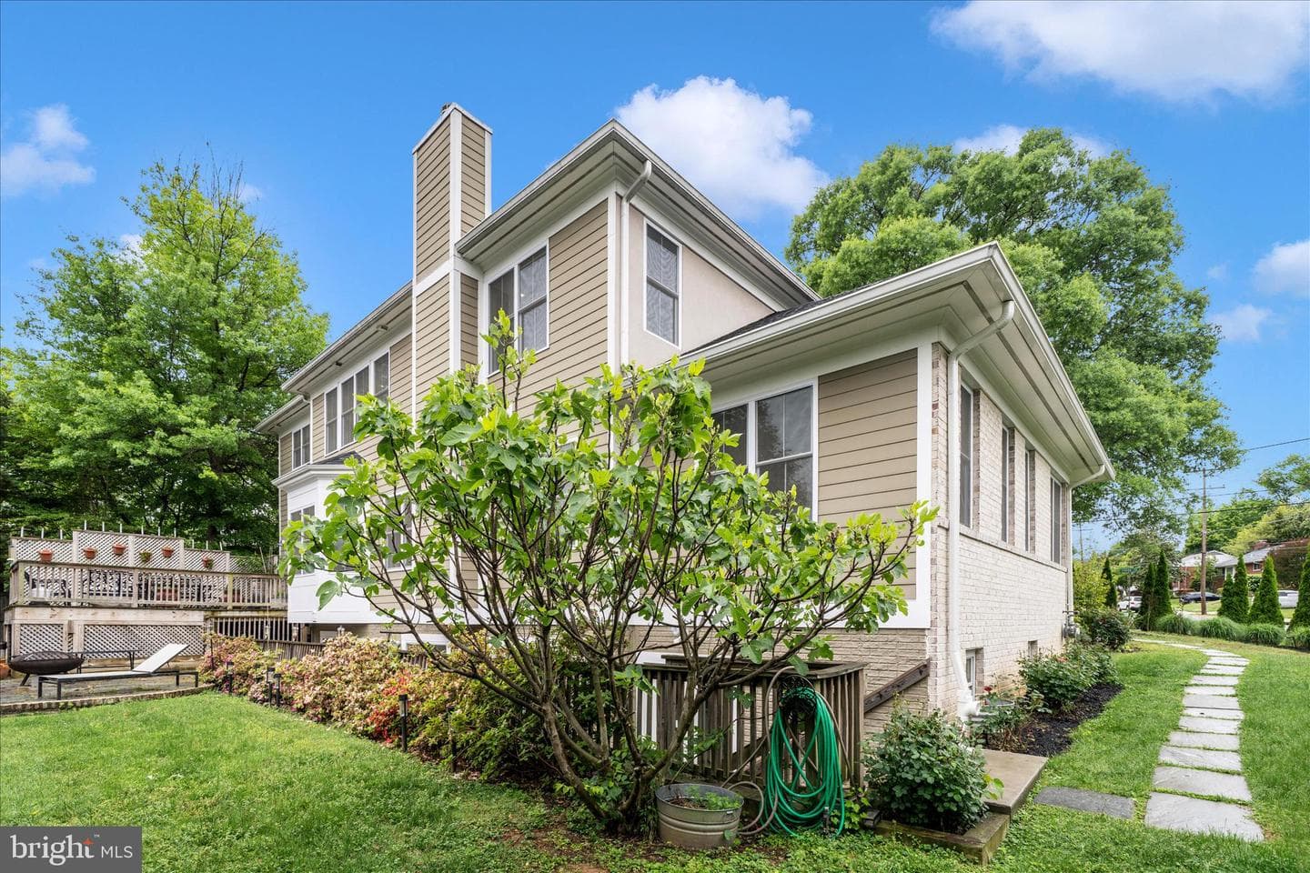 10221 Tyburn Terrace photo 81