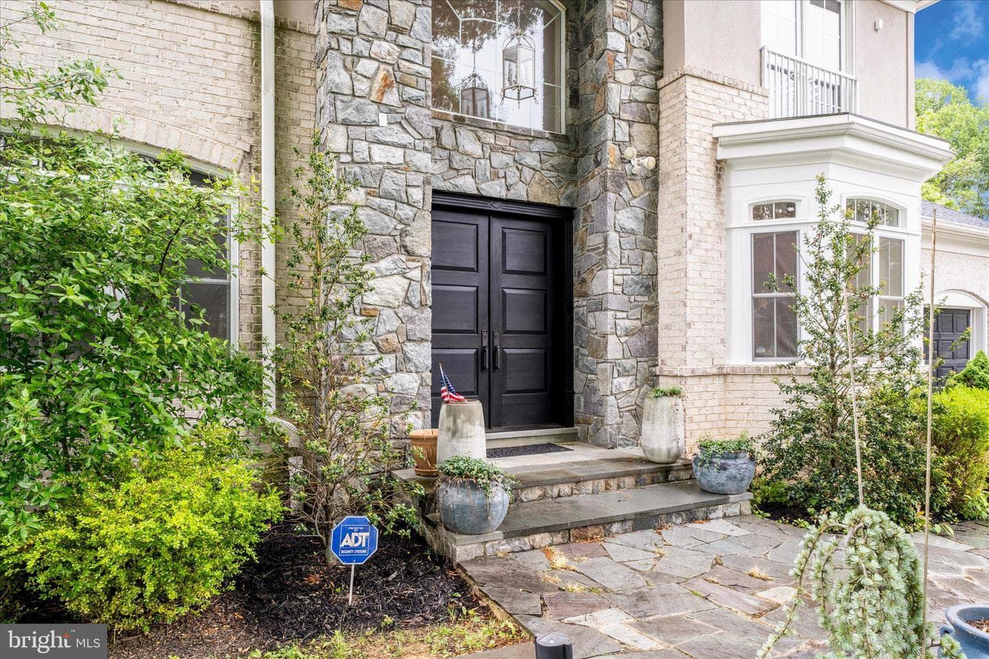 10221 Tyburn Terrace photo 88