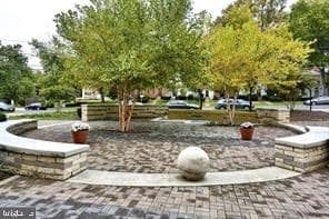 1900 Lyttonsville Road #1103 photo 14