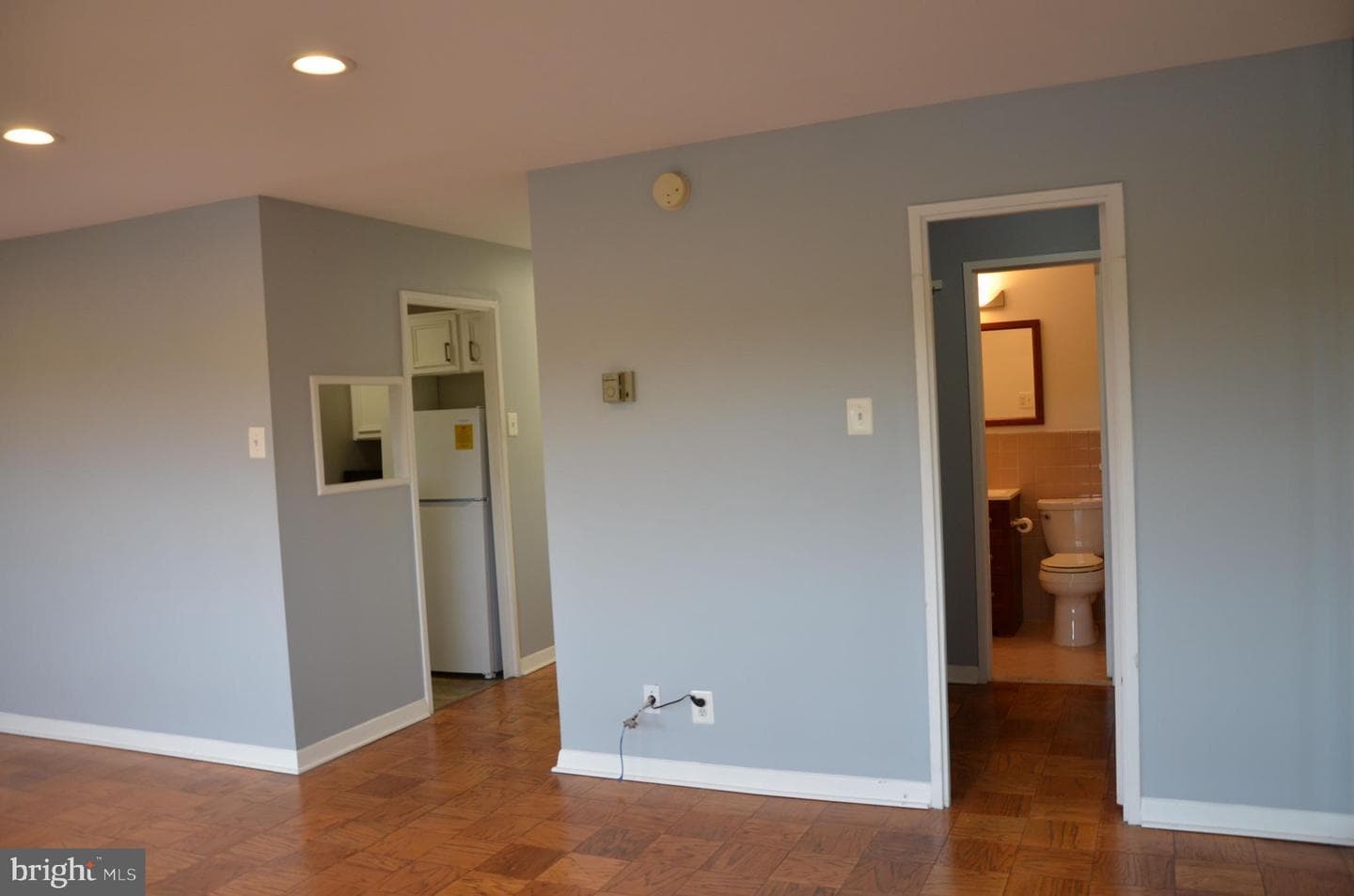 1900 Lyttonsville Road #1103 photo 5
