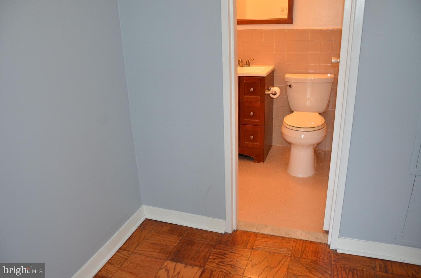 1900 Lyttonsville Road #1103 photo 6