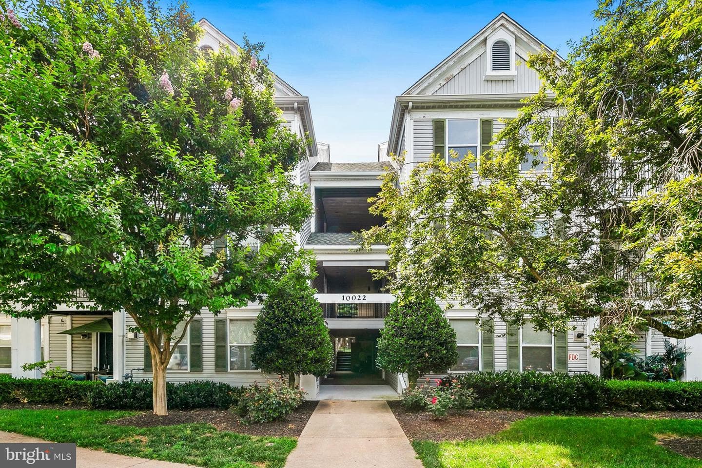 10022 Vanderbilt Circle #10, Rockville