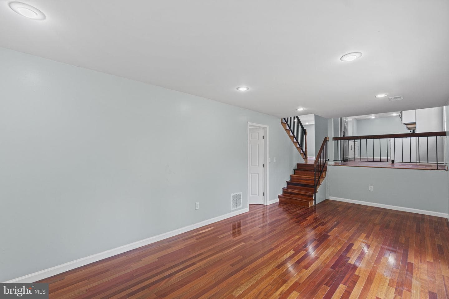 3345 Tanterra Circle photo 14
