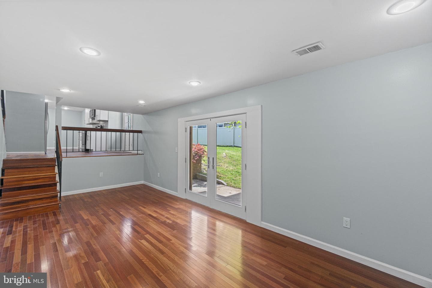 3345 Tanterra Circle photo 15